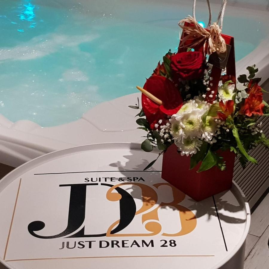Suite & Spa Just Dream 28 Six-Fours-les-Plages Exterior foto